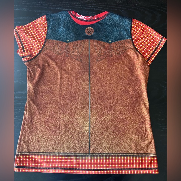 InknBurn Tech Shirt, Western Tech, short sleeve, Size: 2XL, EUC, cowgirl costume - Picture 2 of 4